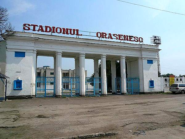 Stadionul Orășenesc - Bălți