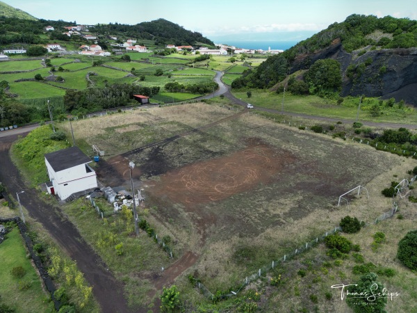 Campo de Futebol do Altamora - Altamora, Ilha da Picos, Açores