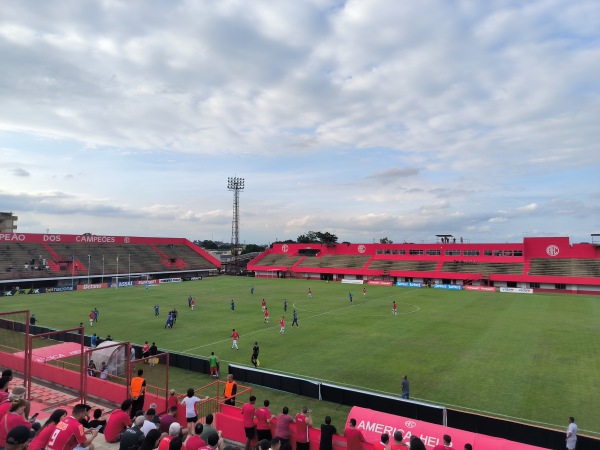 Estádio Giulite Coutinho - Mesquita, RJ