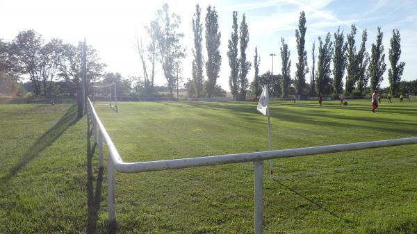Frank Münke Stadion - Rietz-Neuendorf-Groß Rietz