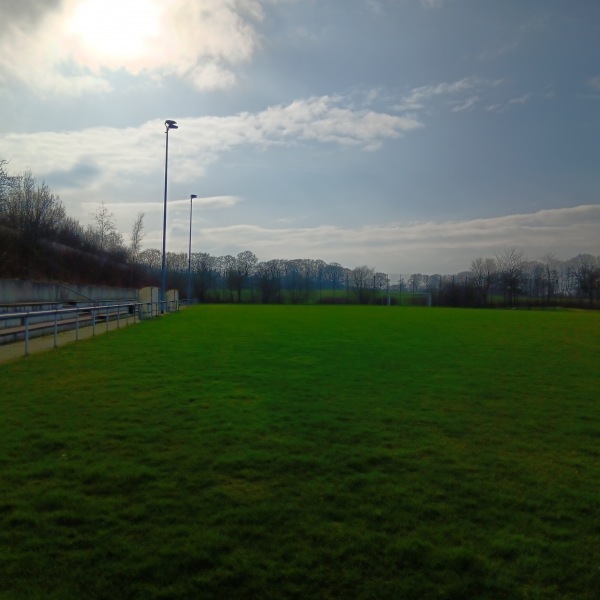 Schulsportplatz - Timmendorfer Strand-Niendorf