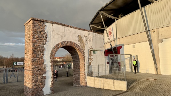 Leuna-Chemie-Stadion - Halle/Saale-Gesundbrunnen