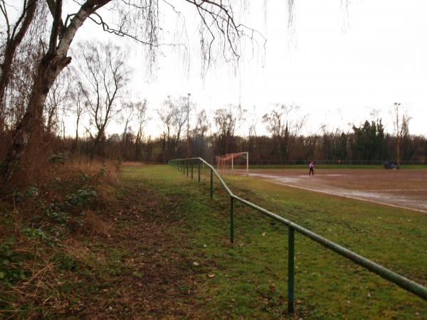 Bezirkssportanlage Ahrstraße I / Vogelwiese Platz 2 - Duisburg-Laar