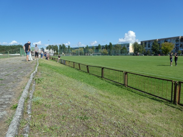 Stadion Miejski w Nowej Soli obok - Nowa Sól