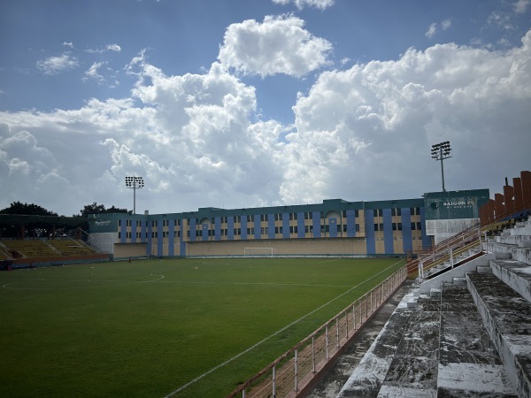 Thanh Long Sports Center Sân 01 - Thành phố Hồ Chí Minh (Ho Chi Minh City)