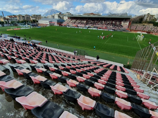 Stadio Kostas Davourlis - Pátra (Patras)