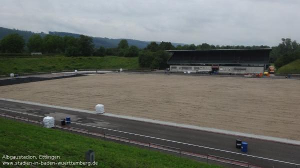 Hans-Bretz-Stadion im Sportpark Ettlingen - Ettlingen