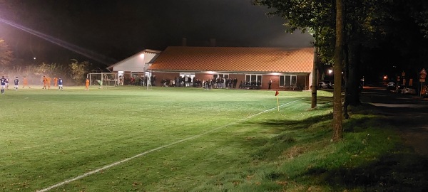 Sportanlage am Osmannsee B-Platz - Reeßum