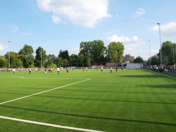 Sportplatz am Parkhaus - Dortmund-Barop