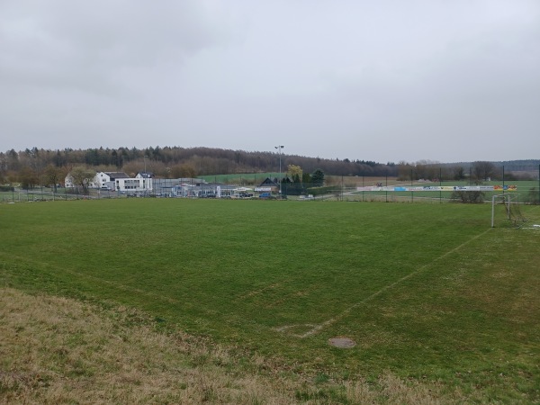 Sportplatz Wolfenhausen - Weilmünster-Wolfenhausen