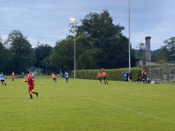 Sportplatz Schwerzi Platz 2 - Mönchaltorf