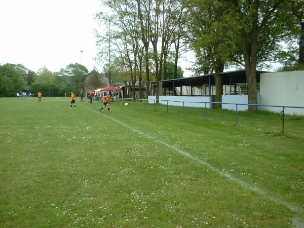 TSV-Sportanlage - Weingarten/Baden-Waldbrücke
