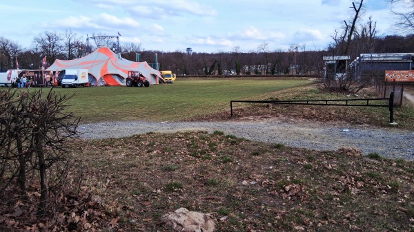 Stadion SOSiR w Słubice Boisko obok 4 - Slubice