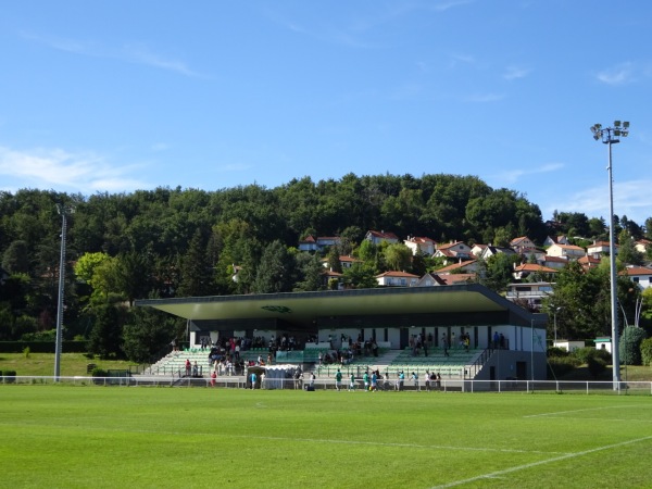 Stade Aimé Jacquet - L'Étrat