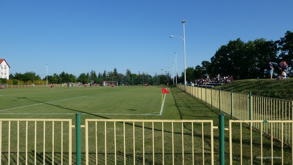 Stadion Osiedlowy w Radwanicach - Radwanice
