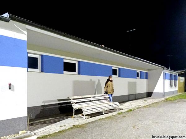 Hirschenbergstadion - Stronsdorf