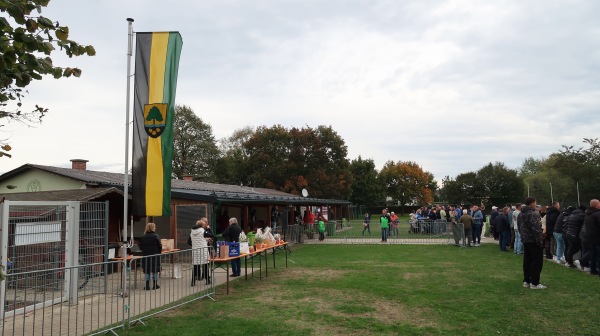 Sportplatz Schwarzau am Steinfeld - Schwarzau am Steinfeld