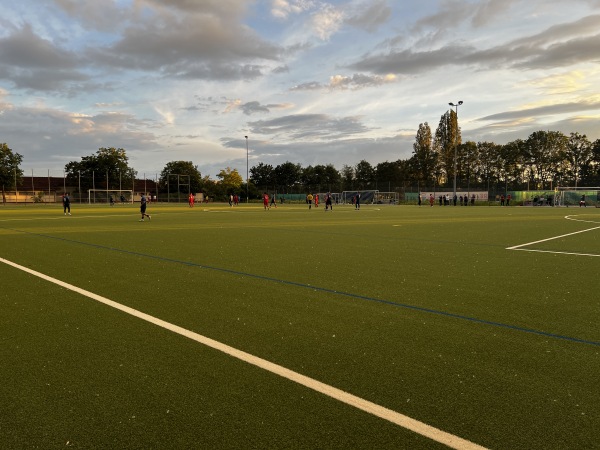 Sportanlage Ginsheimer Landstraße - Sportfreunde-Platz 2 - Bischofsheim/Mainspitze