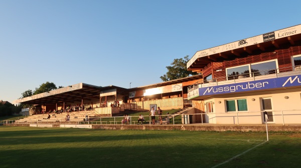 Volksfeststadion - Gols