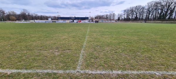 Werner-Seelenbinder-Sportplatz 2 - Herzberg/Elster