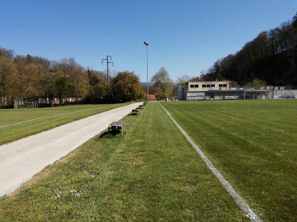 Sportplatz Eichhölzli - Zwingen