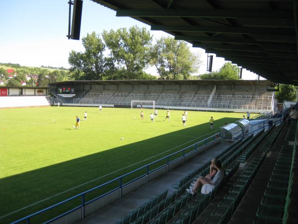 Méstský Stadion Slušovice - Slušovice