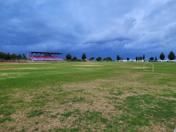 Yenierenköy 8 Ağustos Stadı - Yenierenköy
