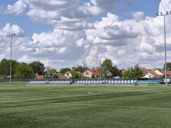 Békéscsaba Utánpótlás Központ Műfüves pálya - Békéscsaba