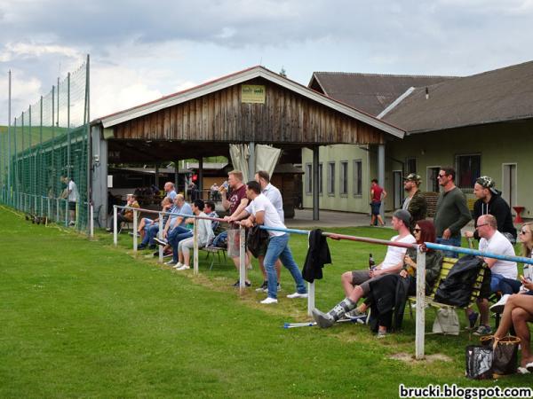 Sportplatz Obergänserndorf - Obergänserndorf