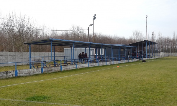 Futbalový štadión Bešeňov - Bešeňov