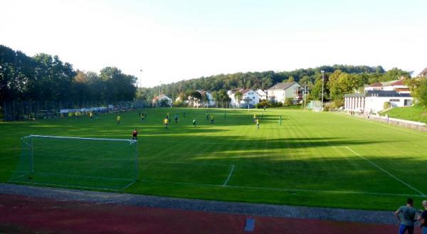 Autmutstadion - Frickenhausen-Tischardt