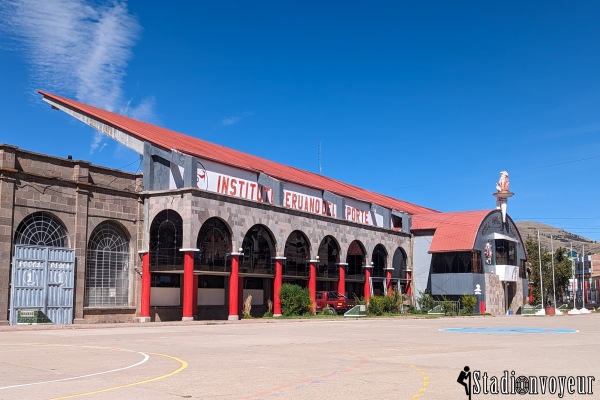 Estadio Enrique Torres Belón - Puno