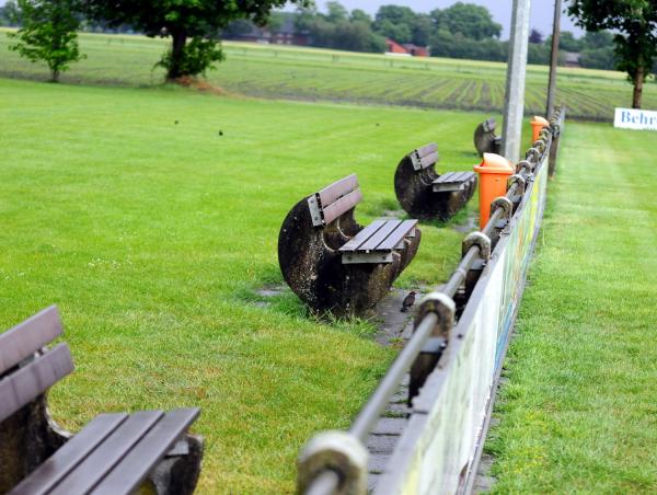 Sportanlage an der Schule - Garrel-Falkenberg