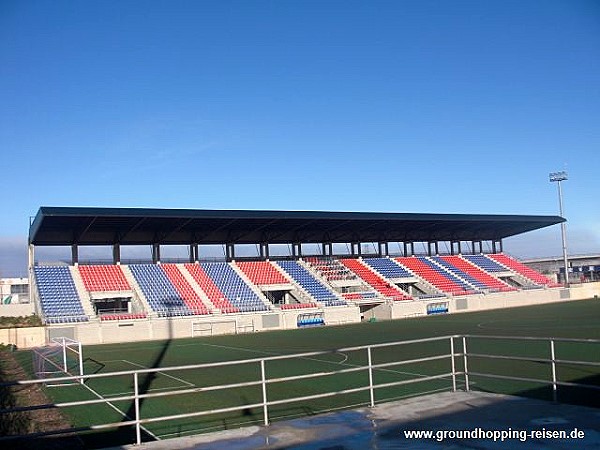 Estadio Nuevo Enrique Porta - Villanueva de Gállego, AR