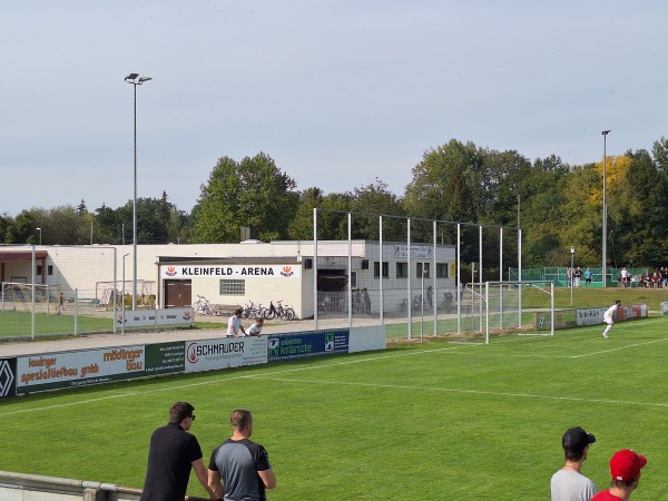 Auwaldstadion Nebenplatz 1 - Lauingen/Donau