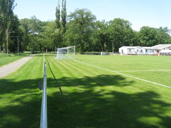 Sportanlage Am Luisium - Dessau-Roßlau-Waldersee