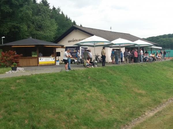 Sportplatz Fronwiese - Gemünden/Westerwald