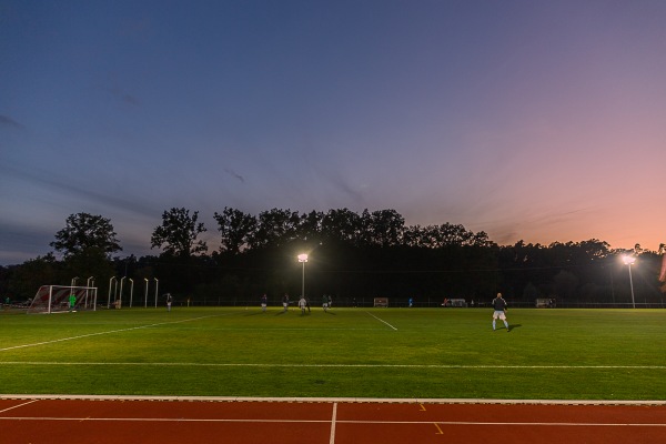 Leichtathletikplatz am Rednitzgrund - Nürnberg-Katzwang