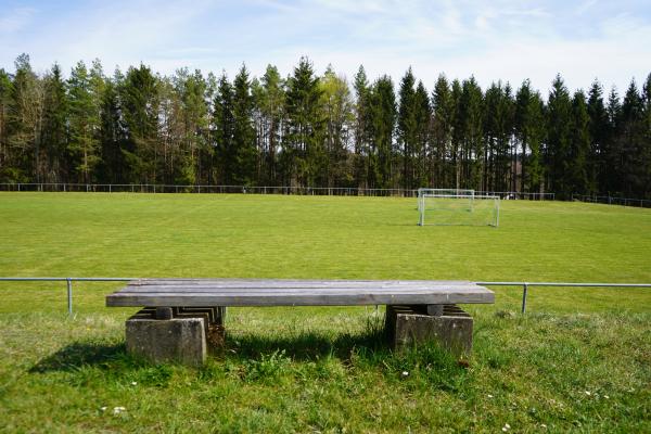 Sportplatz auf der Eichhalde - Burladingen-Hörschwag