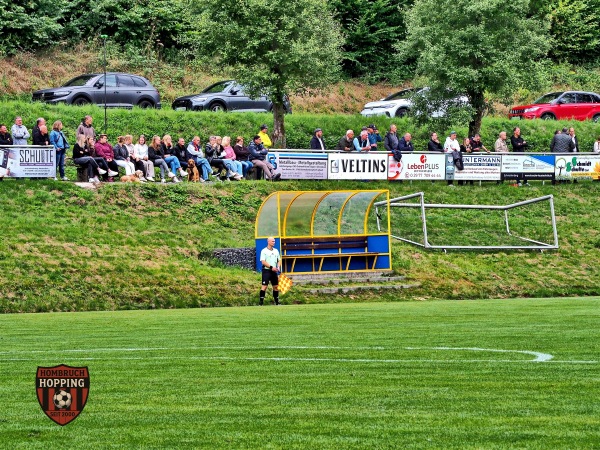 Sportplatz Niederhenneborn - Schmallenberg-Niederhenneborn