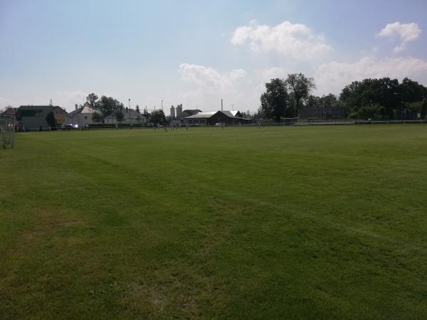 Hřiště Skalná 2 - Skalná