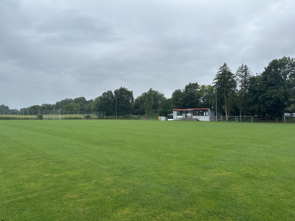 Sportanlage an der Bahnlinie Platz 2 - Ulm/Donau-Einsingen