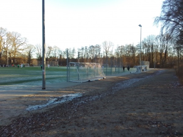 Sportplatz Hummelsbüttel - Hamburg-Hummelsbüttel