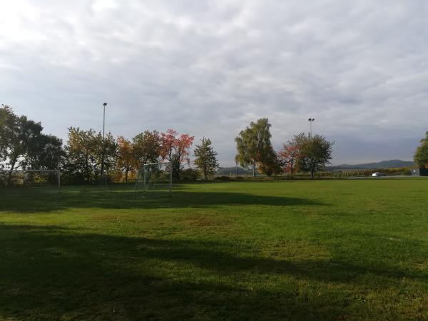 Sportplatz Heuchelheimer Höh - Heuchelheim-Klingen