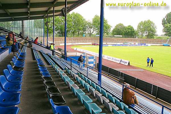 Stadion am Bornheimer Hang - Frankfurt/Main-Bornheim