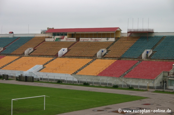 Stadyen Traktar - Minsk