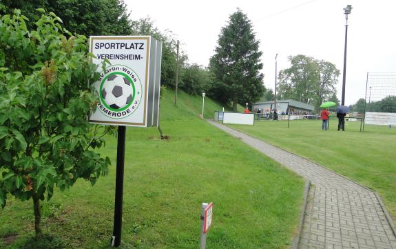 Sportplatz Pfingstrasen - Hohes Kreuz-Siemerode