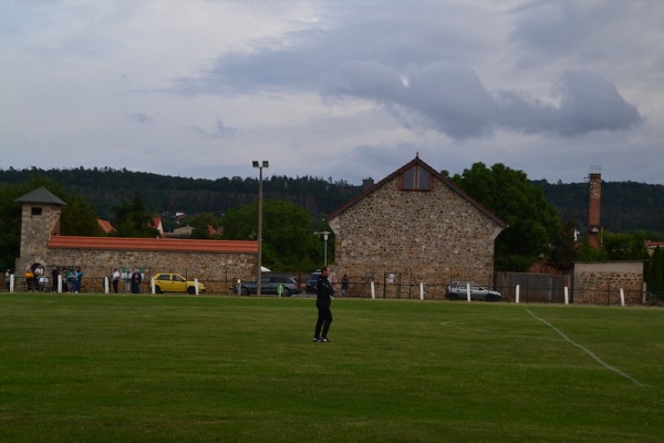 Sportplatz Am Anger - Ballenstedt-Rieder