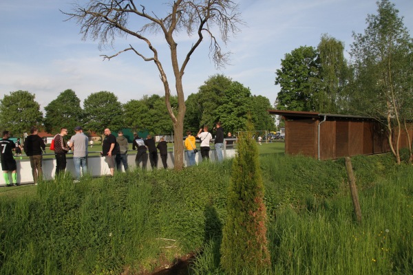 Sportplatz Zur Mühle - Warburg/Westfalen-Ossendorf