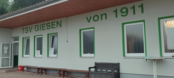 Waldstadion Schöne Aussicht - Giesen